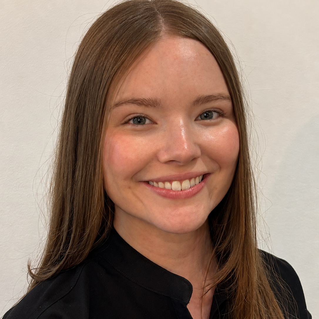 Dr. Sydney Weaver